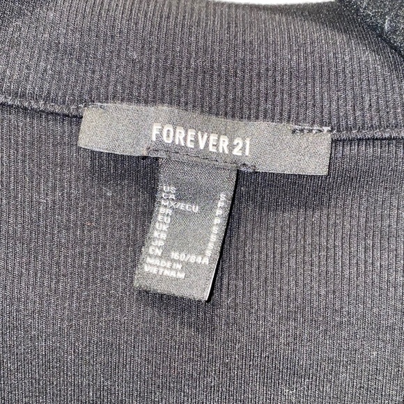 Forever 21 Short Sleeve Black Button Down - Picture 3 of 6